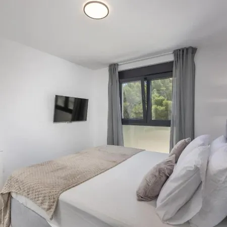 아파트 Charming Island Krk - Three Bedroom