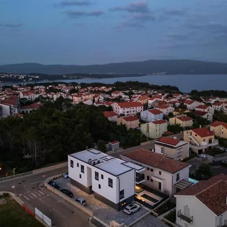 Charming Island Krk - Three Bedroom *