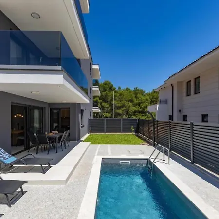 Charming Island Krk - Three Bedroom * Крк