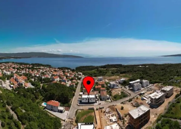 Charming Island Krk - Three Bedroom Апартаменты