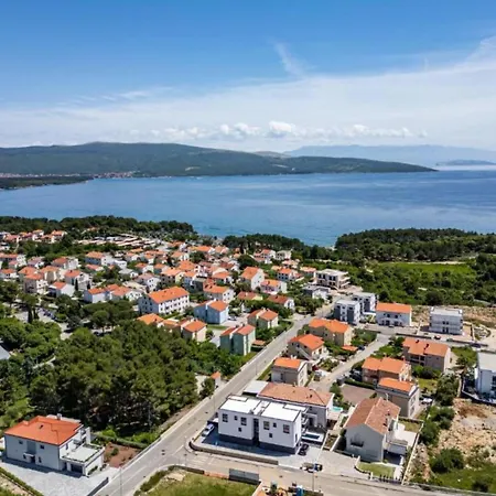 Charming Island Krk - Three Bedroom Appartement