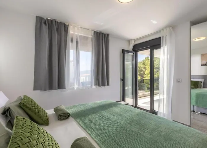 Charming Island Krk - Three Bedroom *